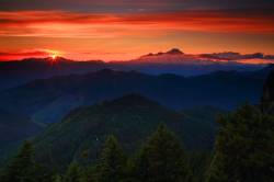 Sunset With Mt Baker From The Summit Of Sauk Mountain In The Mt Baker-Snoqualmie National Forest In Washington
