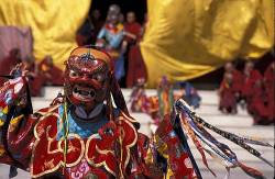 BUDDHISM : Celebrating Losar , The Tibetan New Year In Nepal