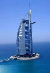 DUBAI : The Burj Al Arab Hotel , Jumeirah Beach