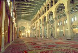 Prayer Hall Of The Omayyad Mosque , Built 705AD On The Site Of The Roman Temple Of Jupiter , Damascus , Syria